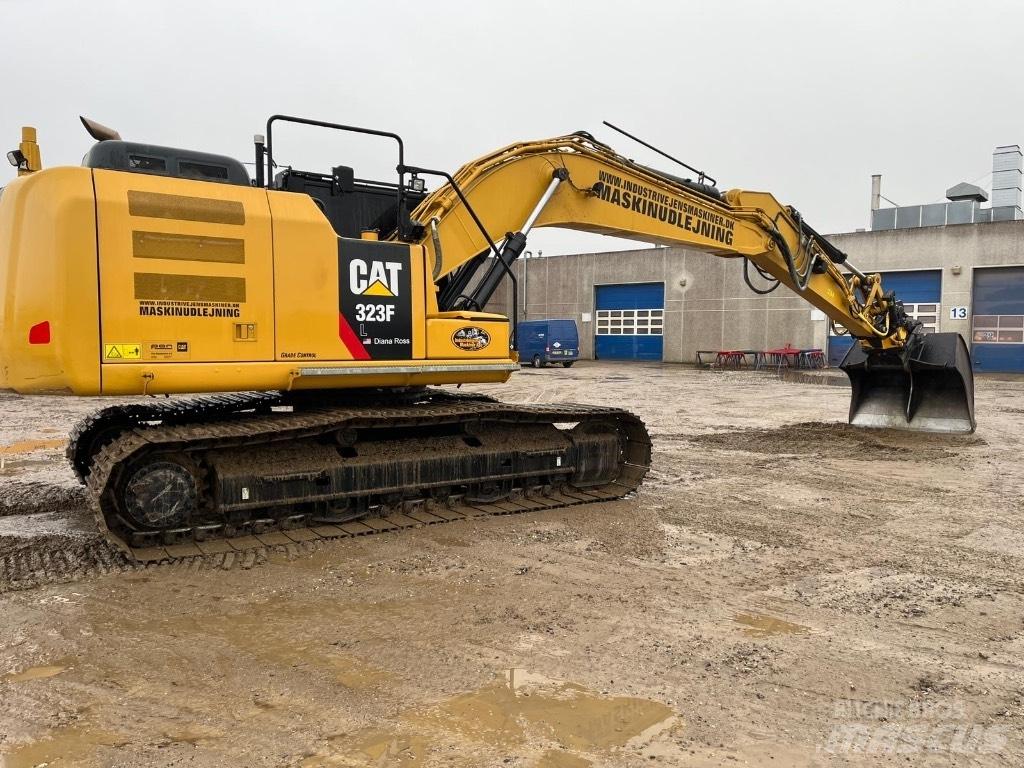 CAT 323 F L Верижен екскаватор