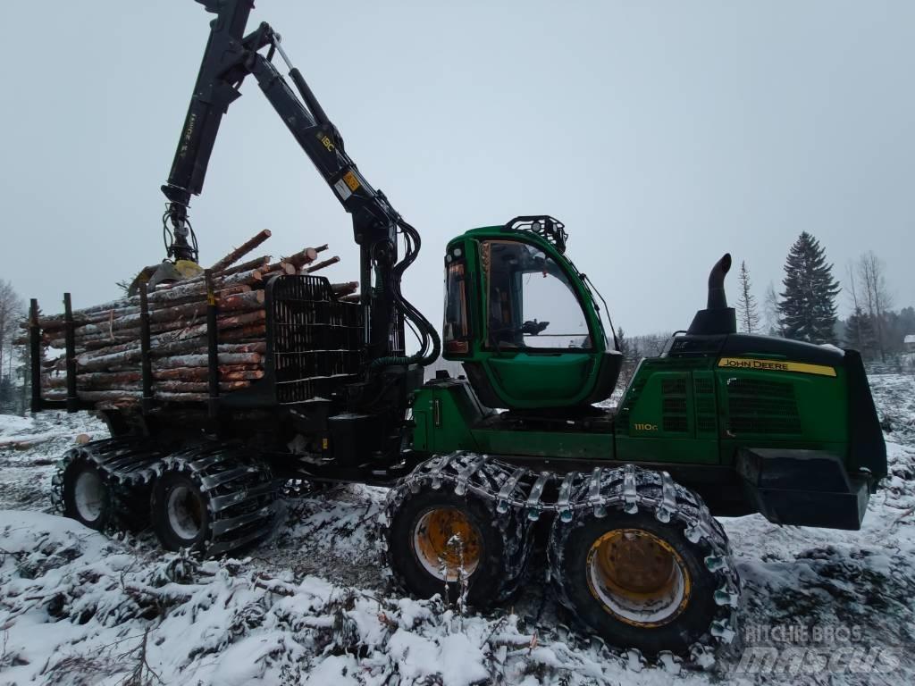 John Deere 1110G Форуардери