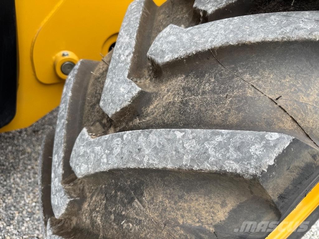 CAT TH 3510 D Телескопични товарачи