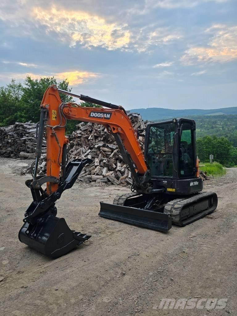 Doosan DX 50 Z Мини екскаватори < 7 т