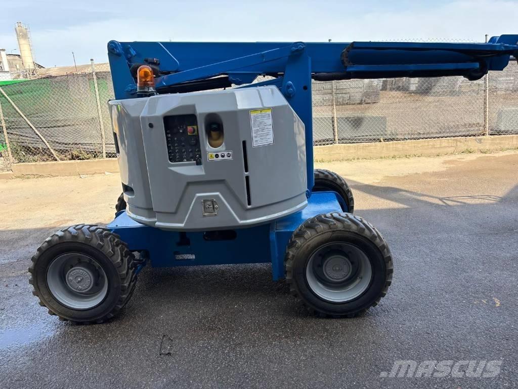 Genie Z 34/22 RT Съчленени стрелови подемници