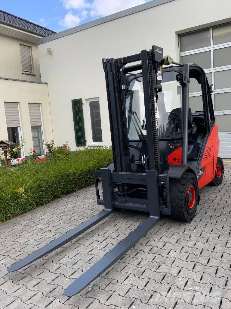 Linde H35T-02 Камиони с АГУ