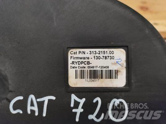 CAT 730 meter Електроники