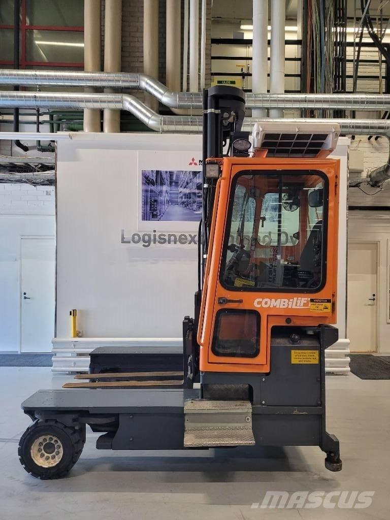 Combilift C 4000 Повдигач с движение в 4 посоки