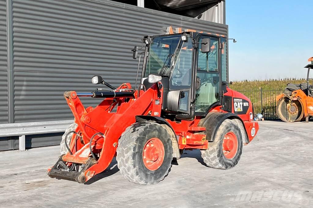 CAT 907H2 Колесни товарачи