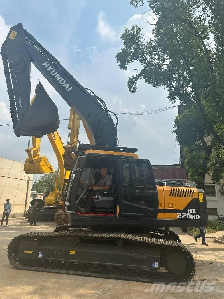 Hyundai HX220HD Верижен екскаватор