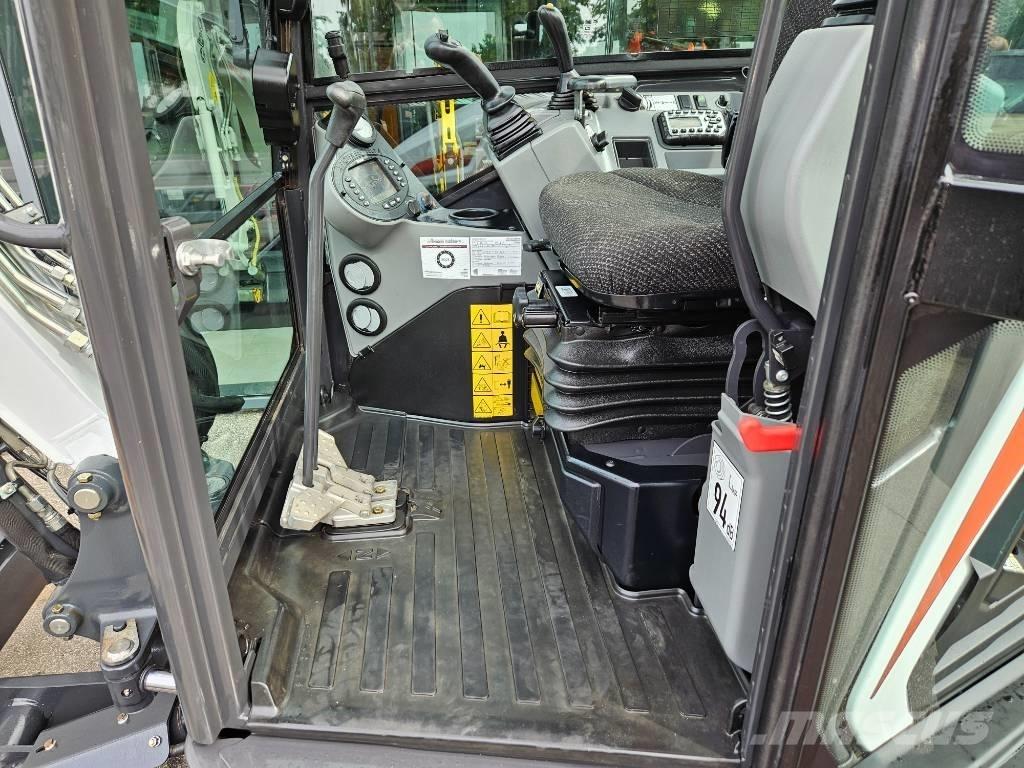 Bobcat E 27 Мини екскаватори < 7 т