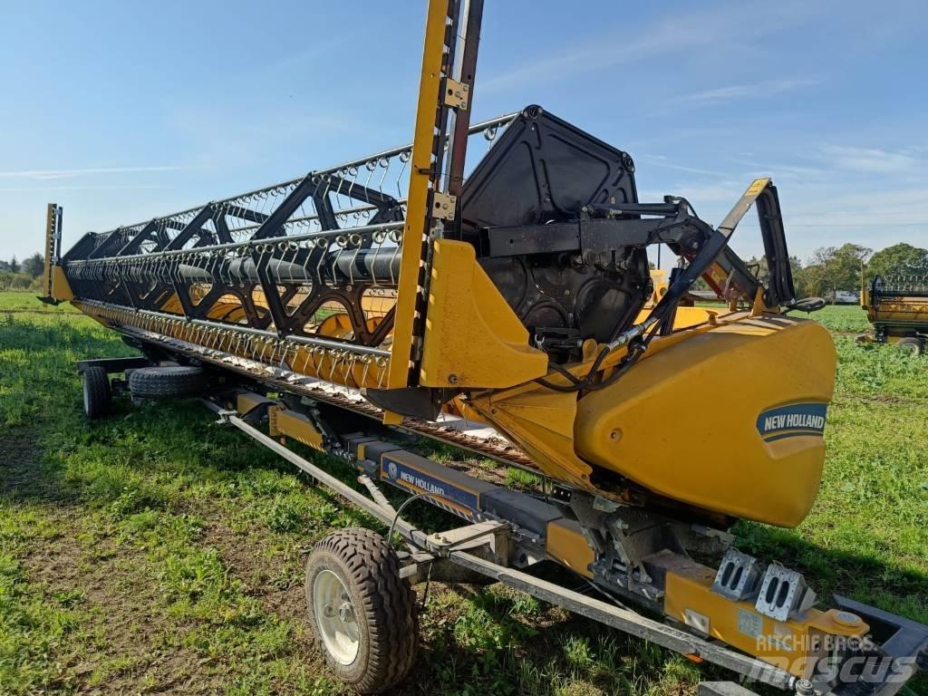 New Holland CX 8.90 Комбайни