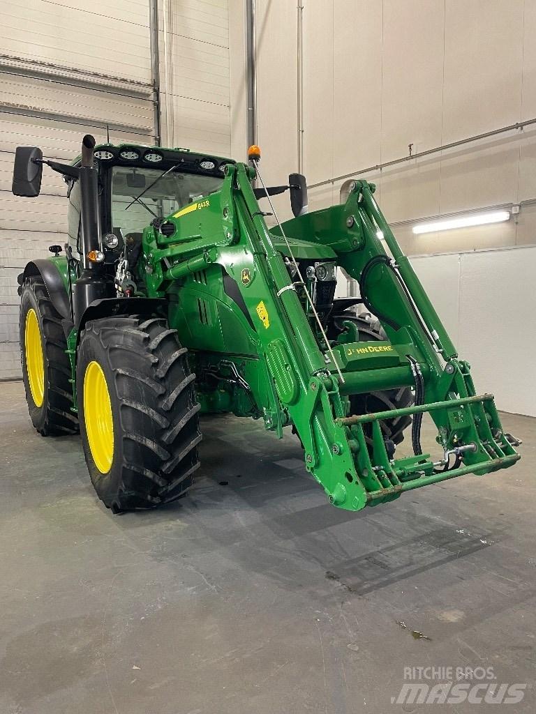 John Deere 6155R Трактори