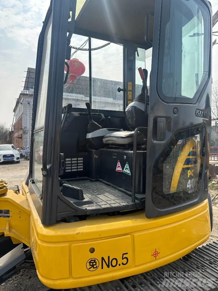 Komatsu PC 40 MR Мини екскаватори < 7 т