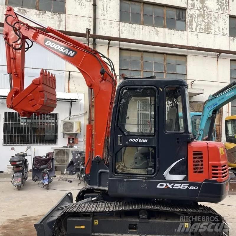 Doosan DX55-9C Верижен екскаватор