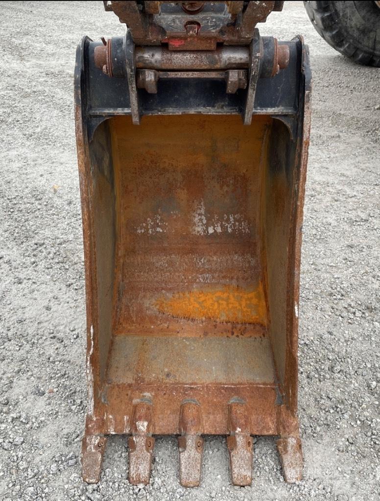 CAT 430 E IT Товарач със заден ексватор