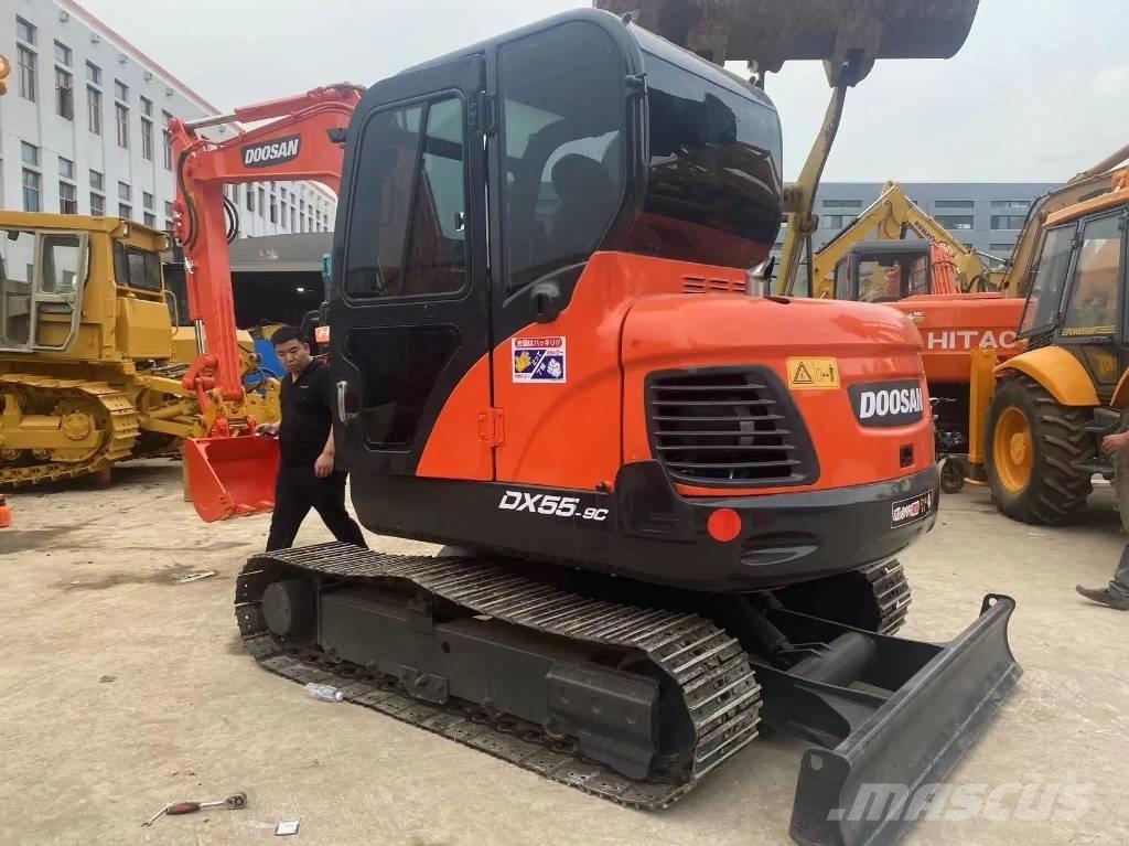 Doosan DX55-9C Мини екскаватори < 7 т