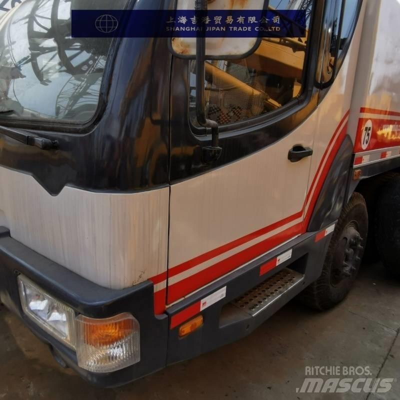 Zoomlion QY 50 Всъдеходни кранове