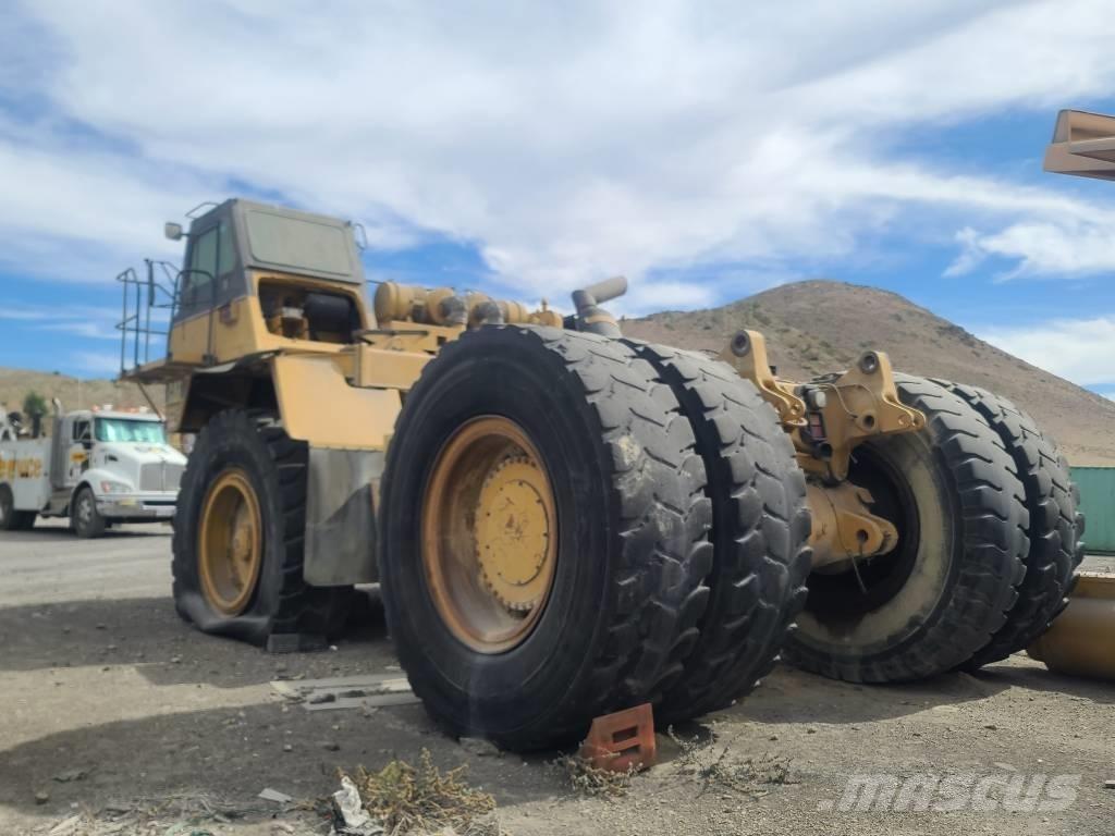 CAT 777 D Дъмпери/моторни превозни средства