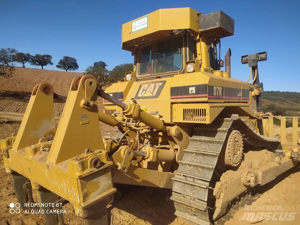 CAT D 7 R II Верижни булдозери
