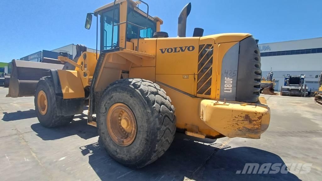 Volvo L 180 F Колесни товарачи
