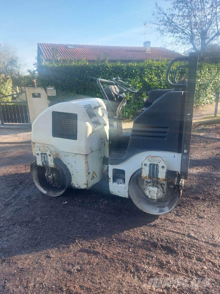 Bobcat BCA16 Пробки