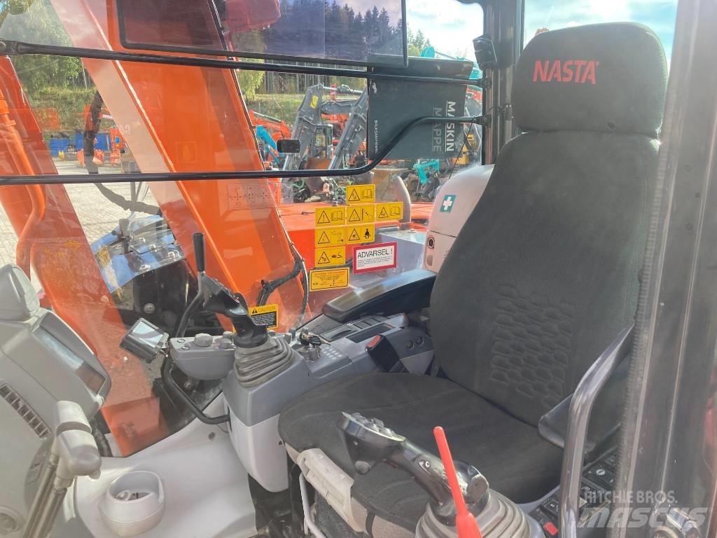 Hitachi ZX 85 US-5 Средни екскаватори 7т - 12т
