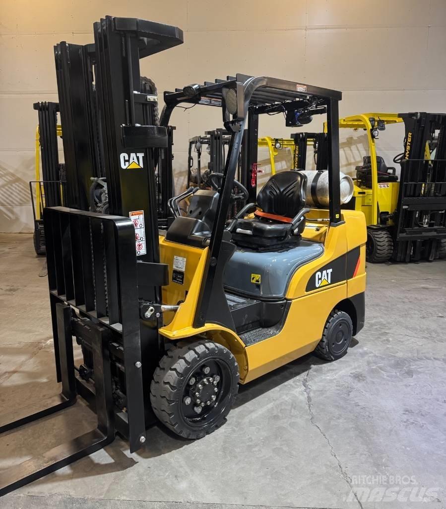 CAT 2C 6000 Вилични кари-повдигачи - други