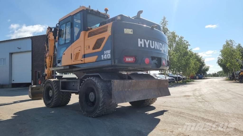 Hyundai HW 140 Колесни екскаватори