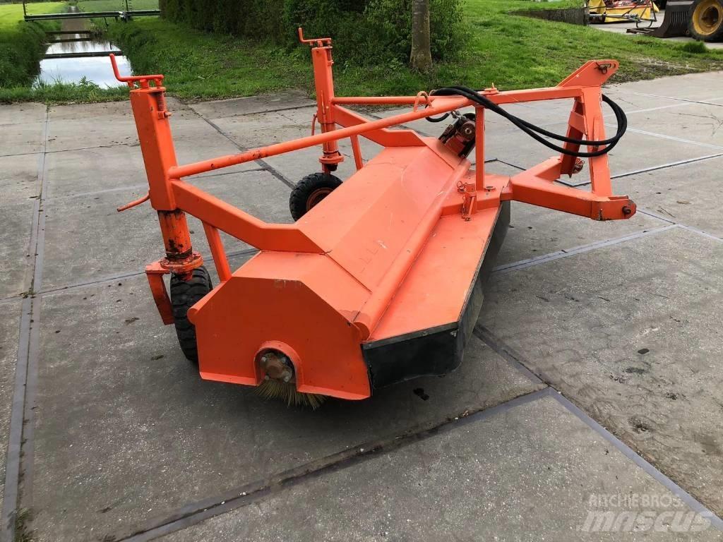 Holaras H-220-V Автоматични метачки с четки