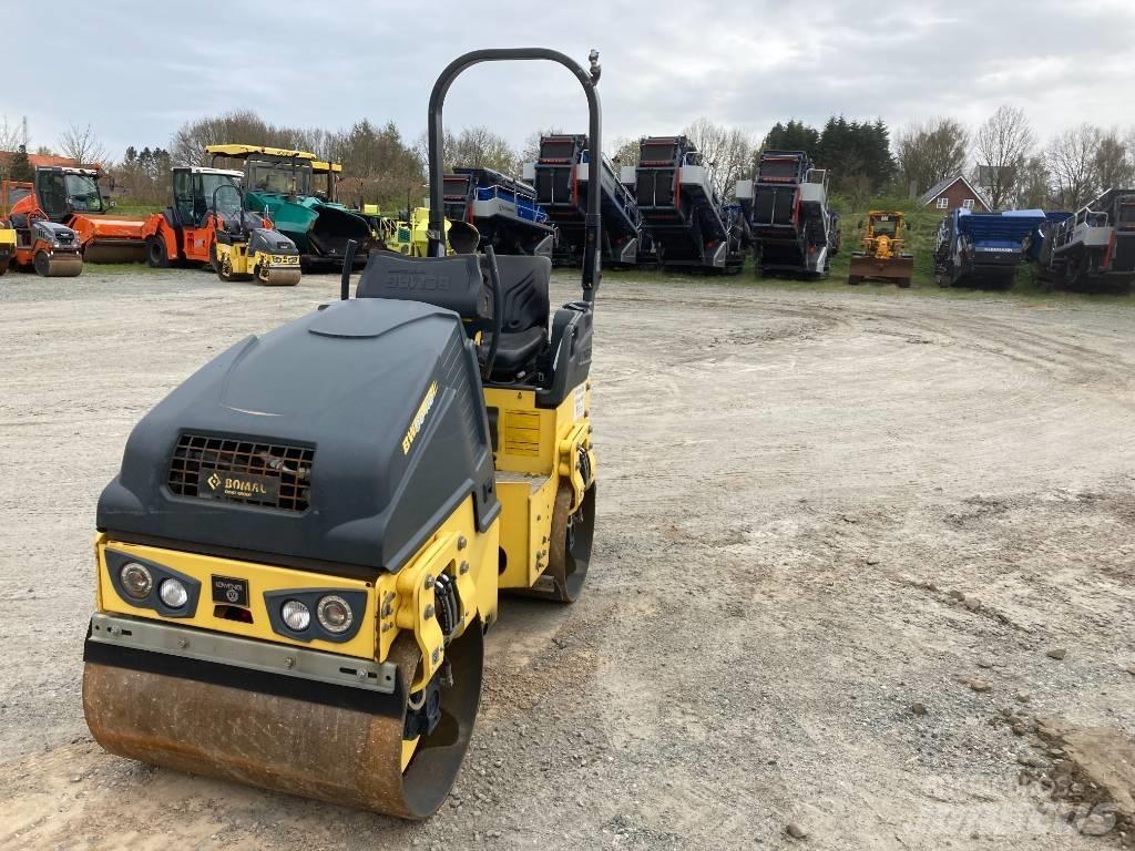 Bomag BW 90 AD-5 Двойни барабанни ролки
