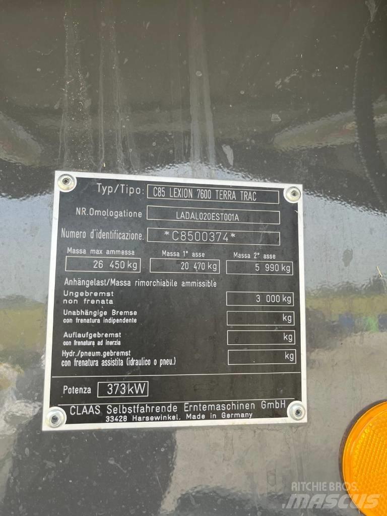 CLAAS LEXION 7600 TT Комбайни