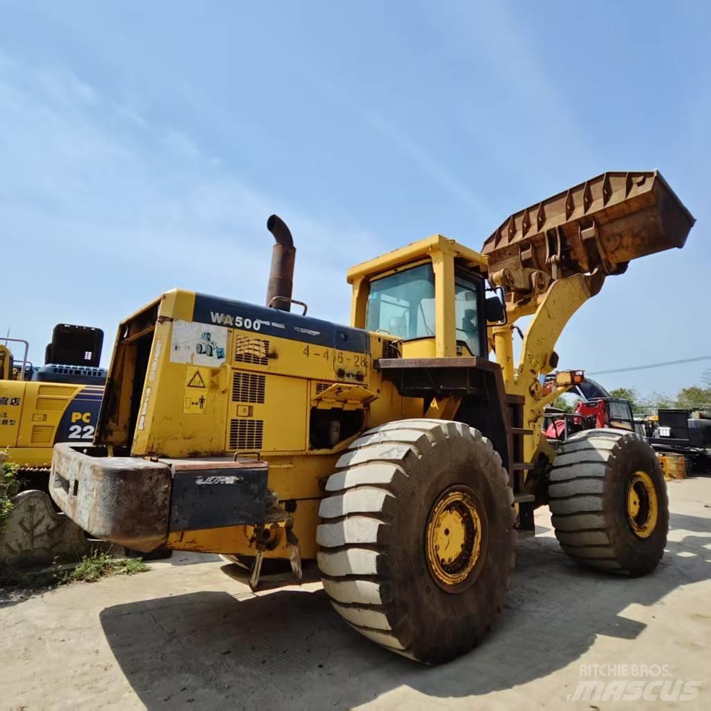 Komatsu WA 500 Колесни товарачи