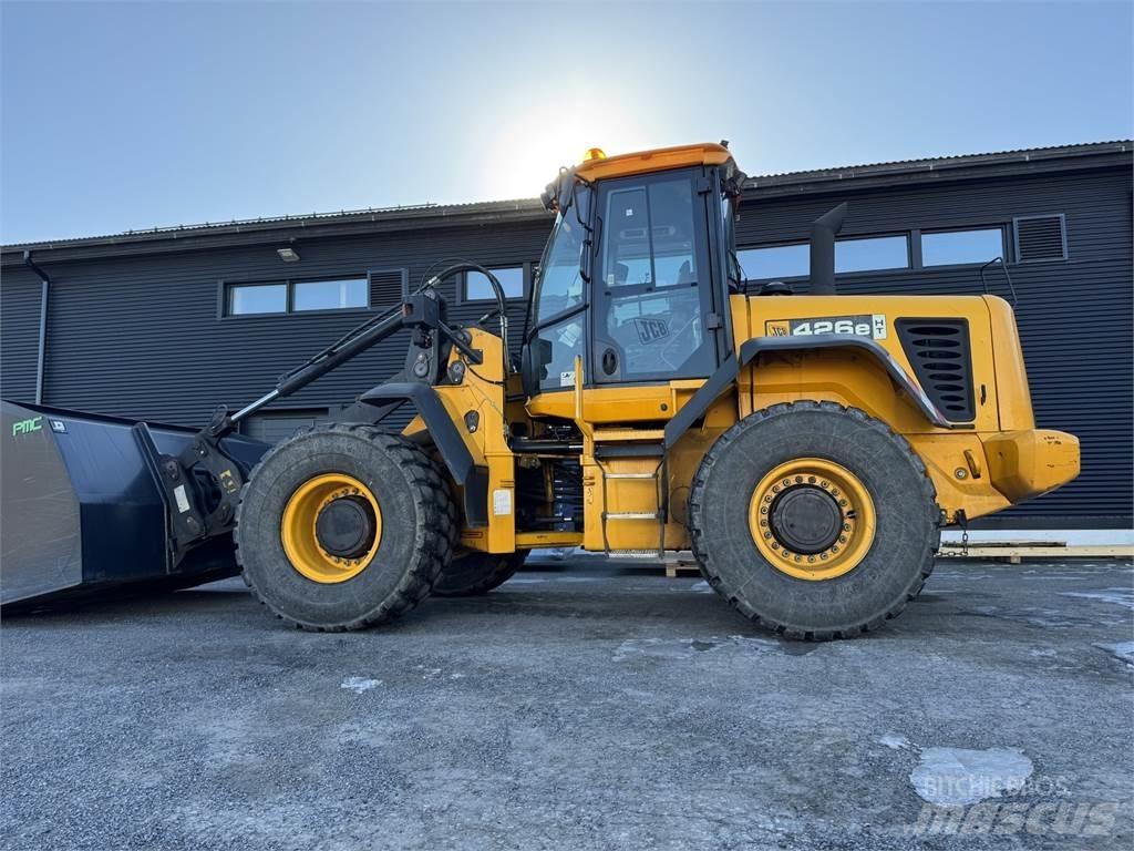 JCB 426e HT Колесни товарачи