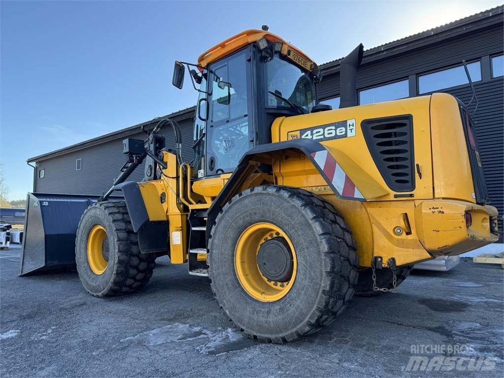 JCB 426e HT Колесни товарачи