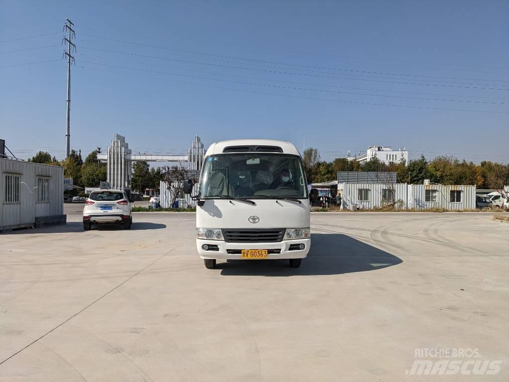 Toyota Coaster Bus Мини бусове