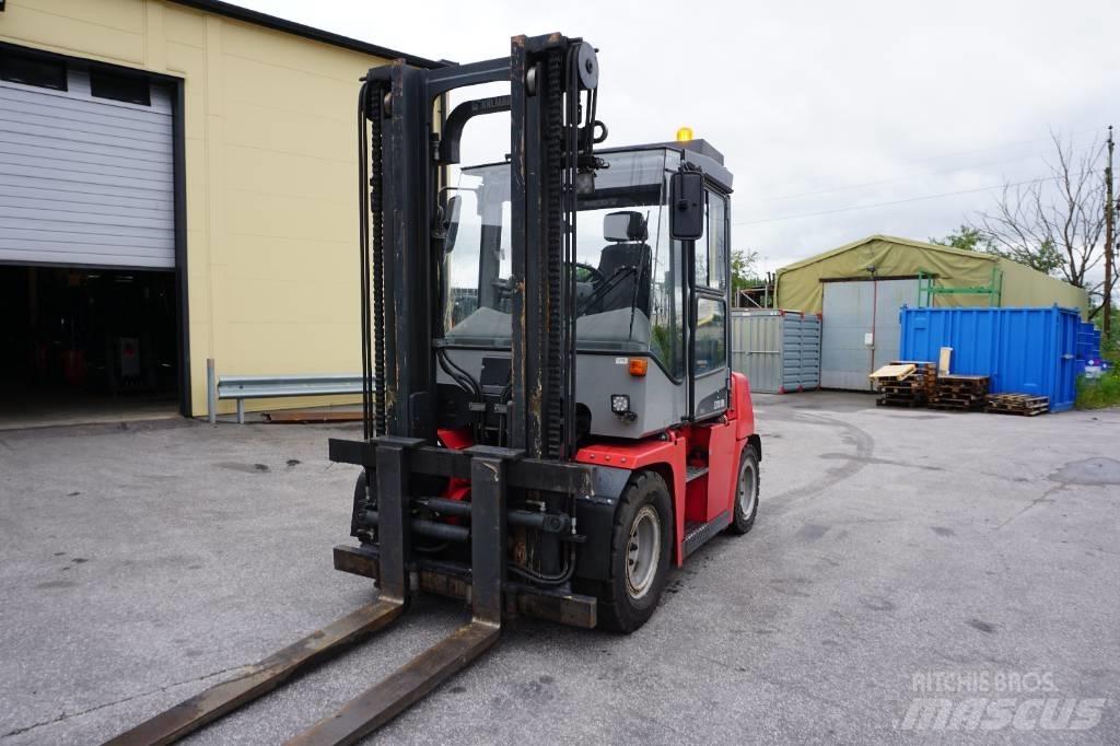 Kalmar DCF55-6H Дизелови камиони
