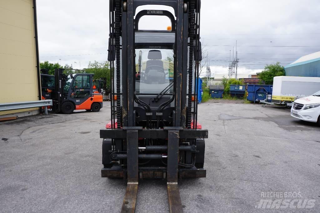 Kalmar DCF55-6H Дизелови камиони