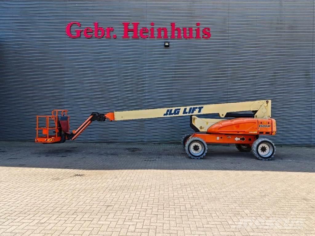 JLG E600 JP Съчленени стрелови подемници
