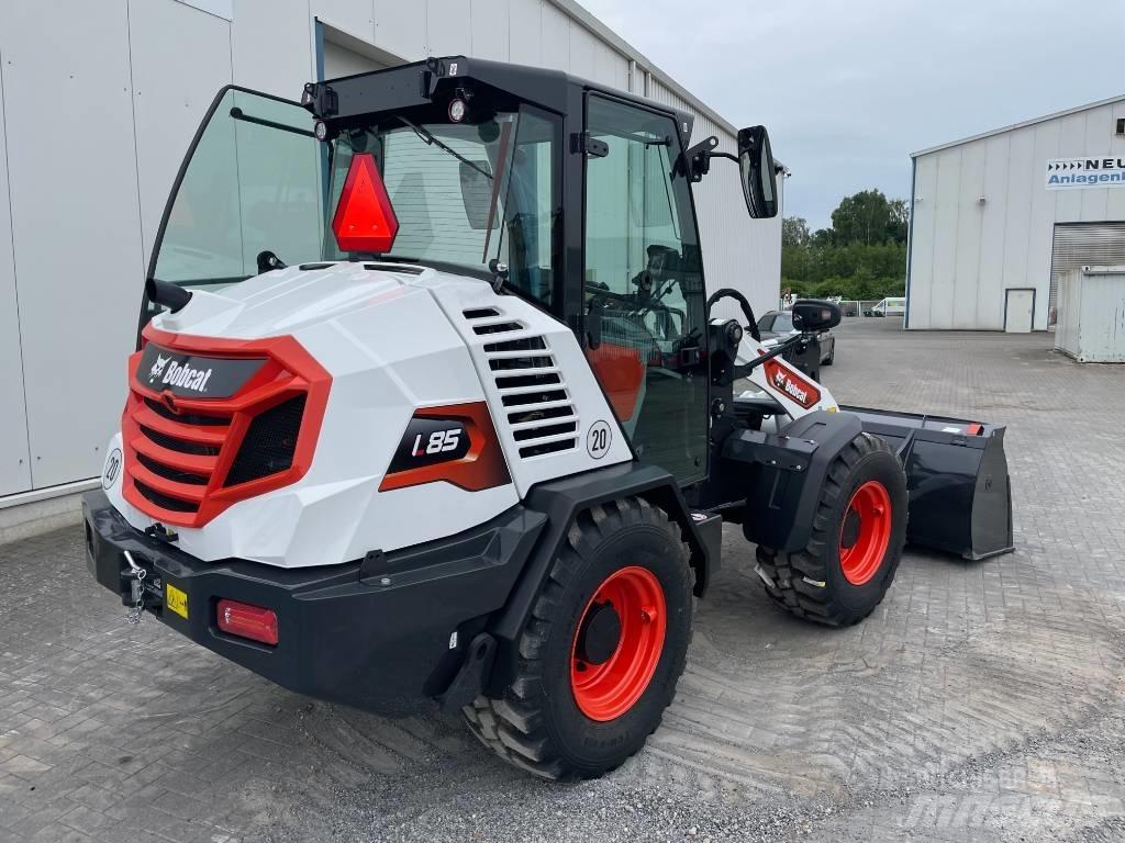 Bobcat L85 Колесни товарачи