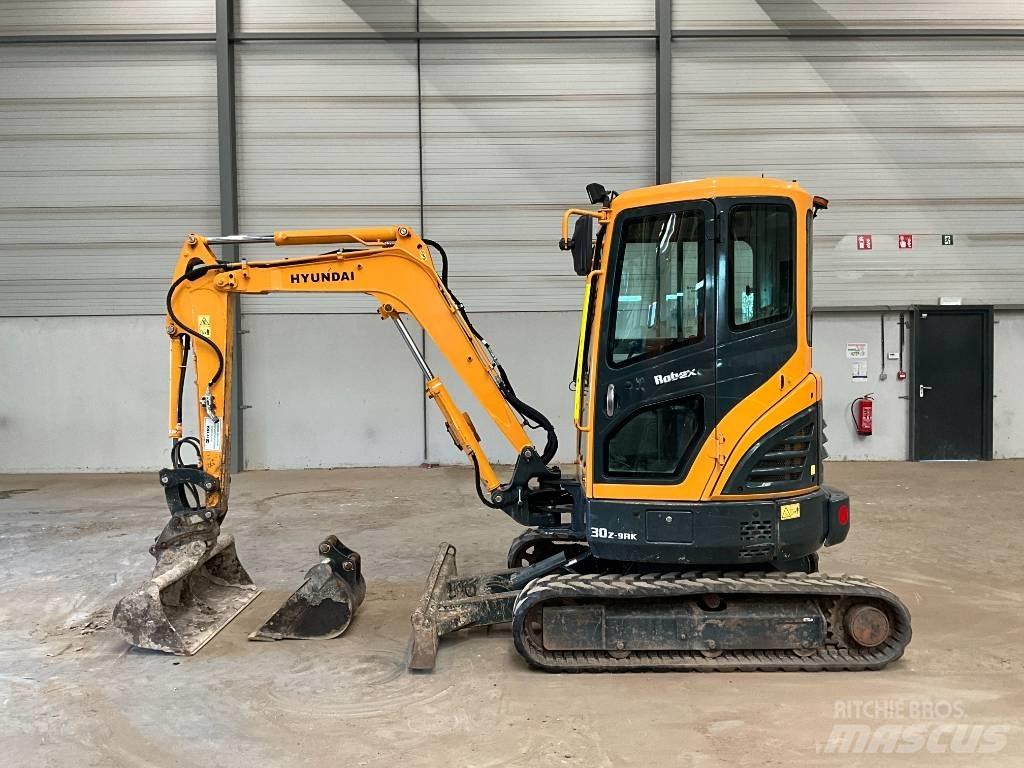 Hyundai R30 Z-9AK Мини екскаватори < 7 т