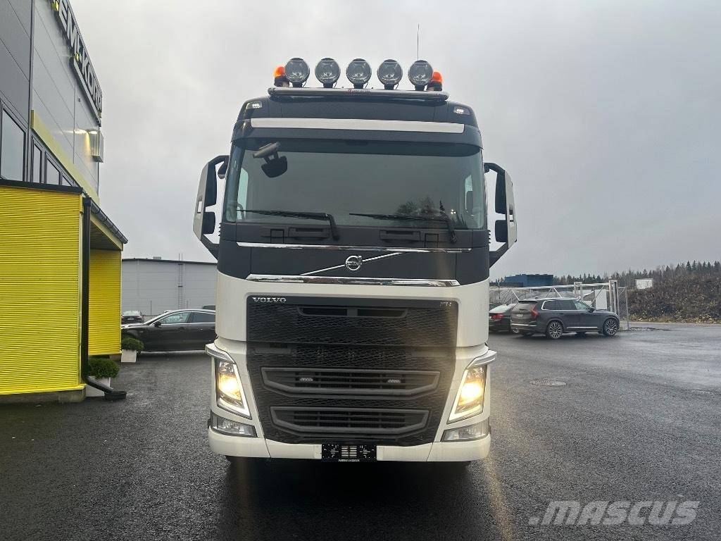 Volvo FH 500 8X4*4 Камиони с кран с кука