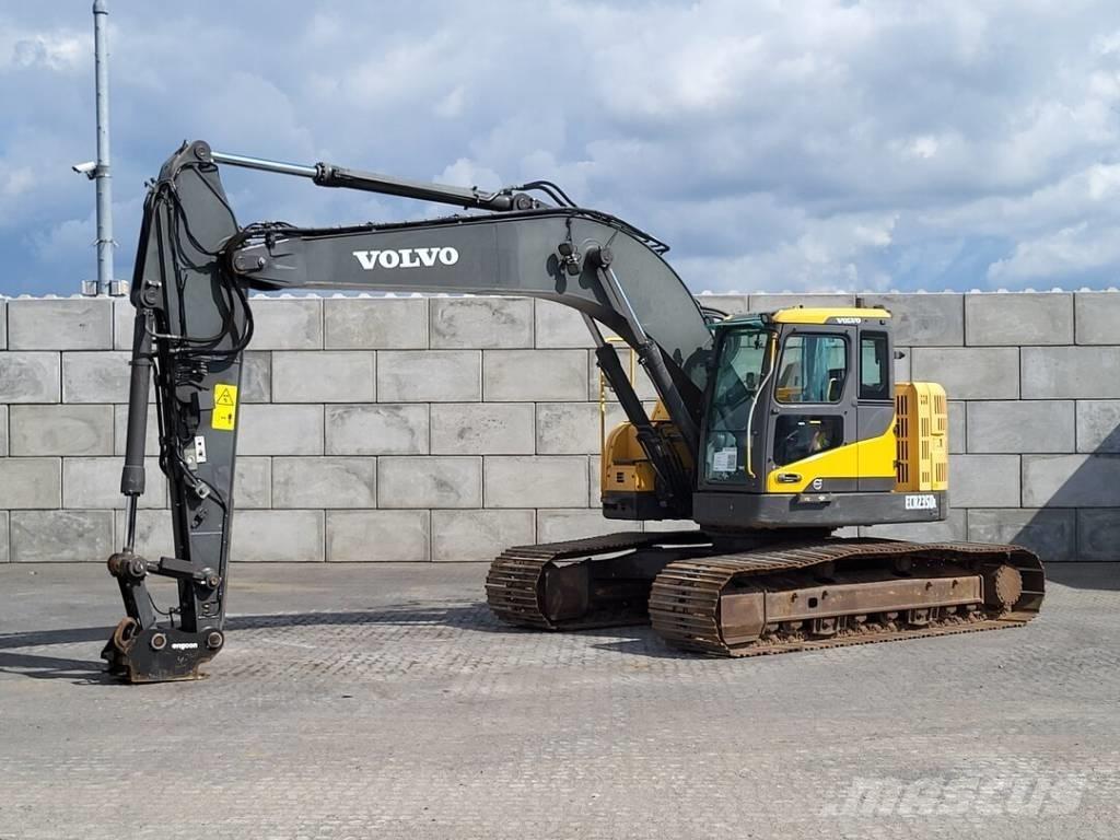 Volvo ECR 235 DL Верижен екскаватор