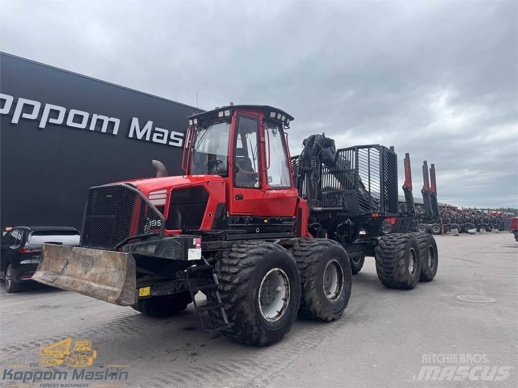 Komatsu 895 Форуардери