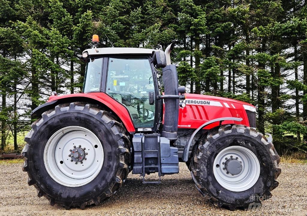 Massey Ferguson 7624 Трактори