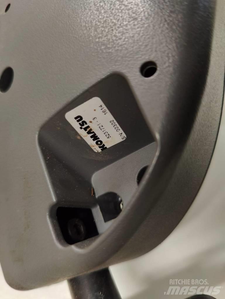 Komatsu Joysticks Електроники