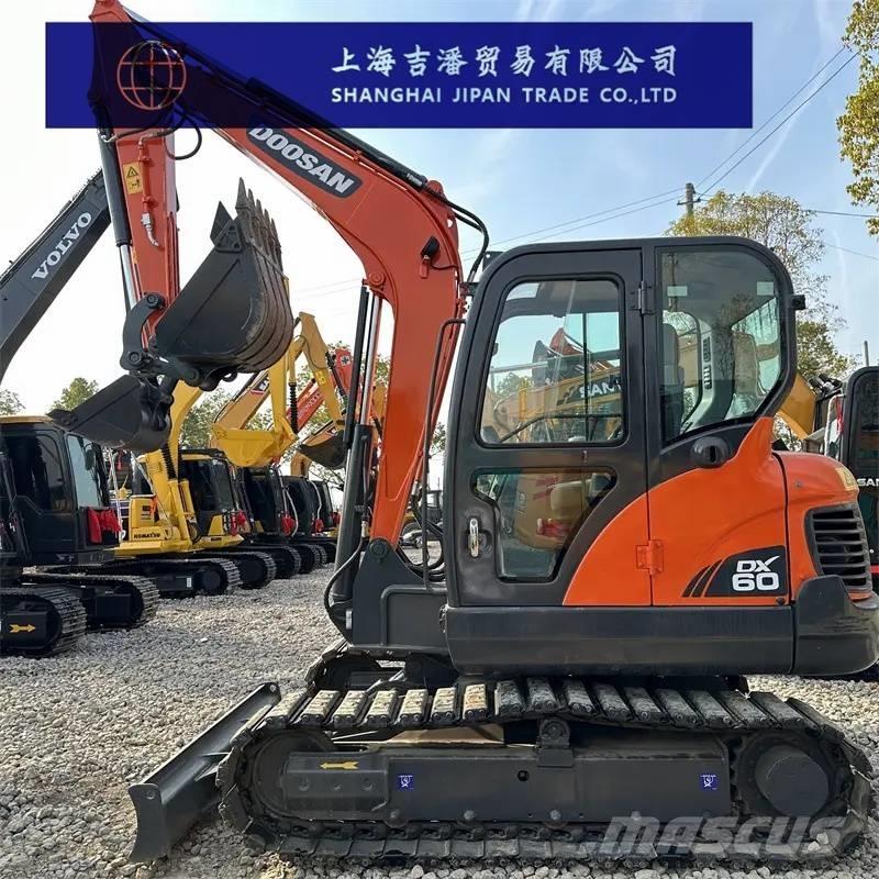 Doosan DX 60 Мини екскаватори < 7 т
