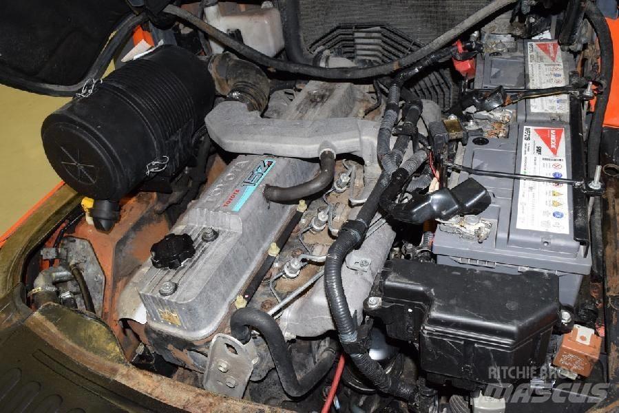 Toyota 7 FD 45 Дизелови камиони