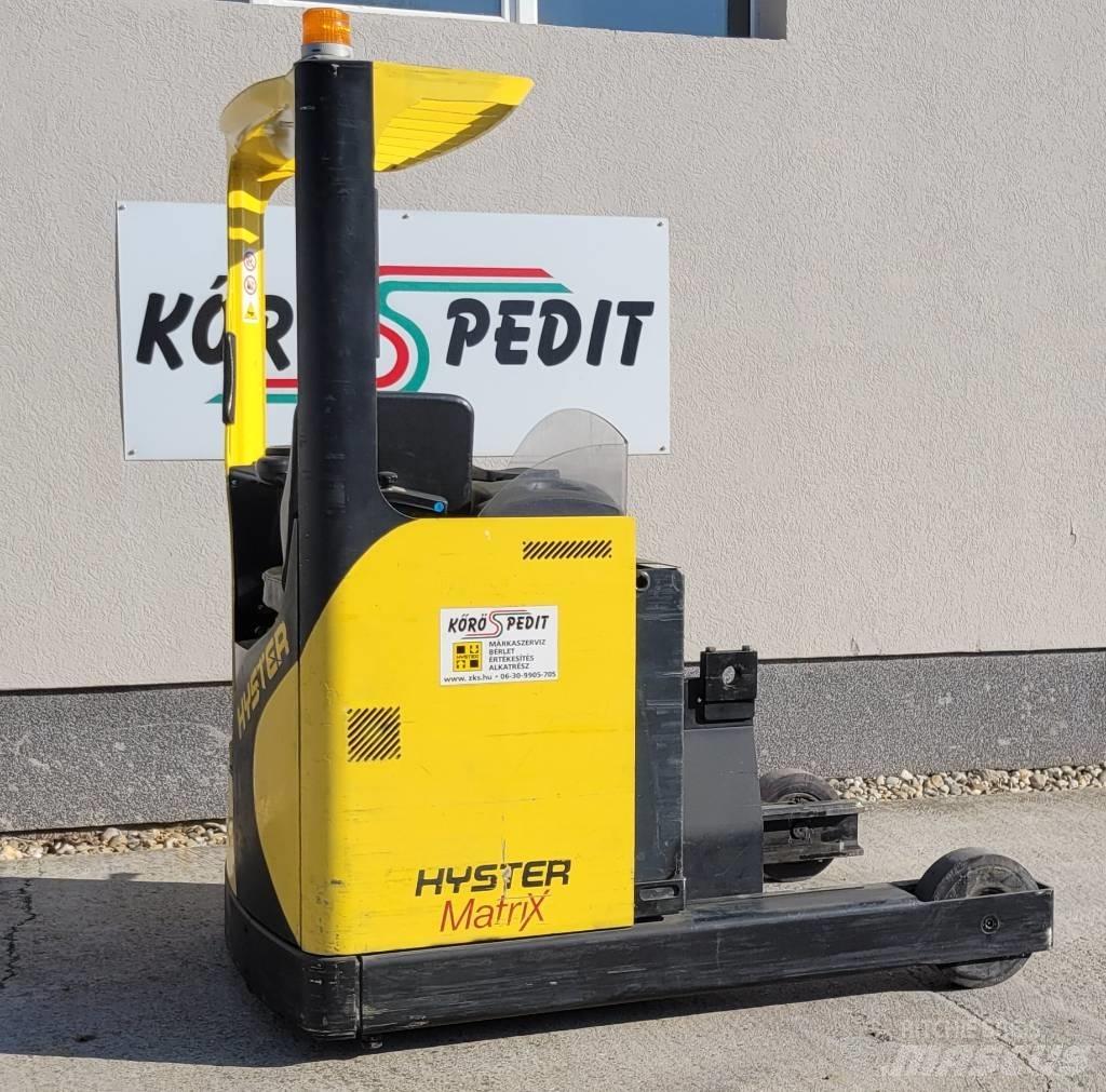 Hyster R 2.0 Ретрак/ Високоповдигач с изместване на вилката напред