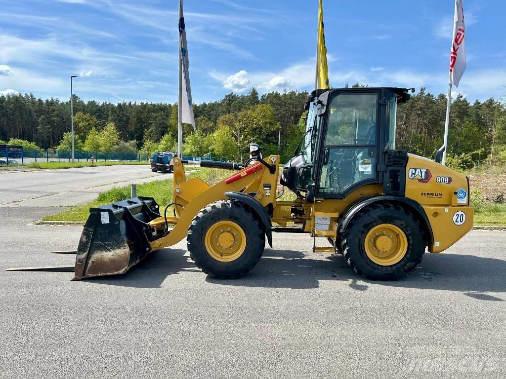 CAT 908NG Колесни товарачи
