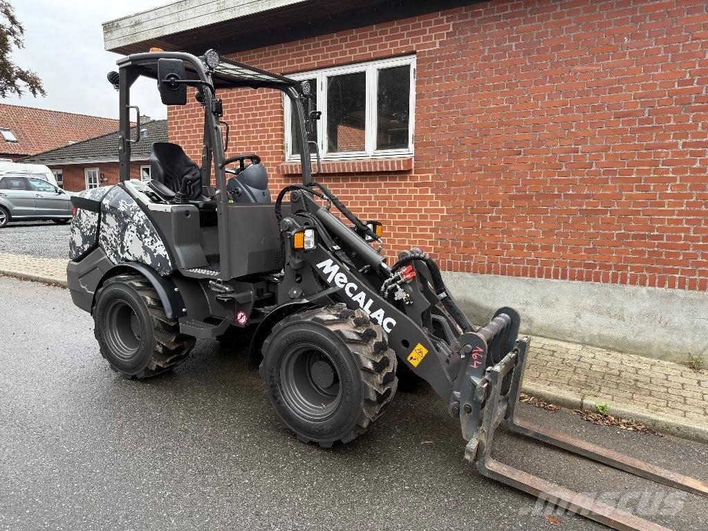 Mecalac MCL 6+ Мини товарачи