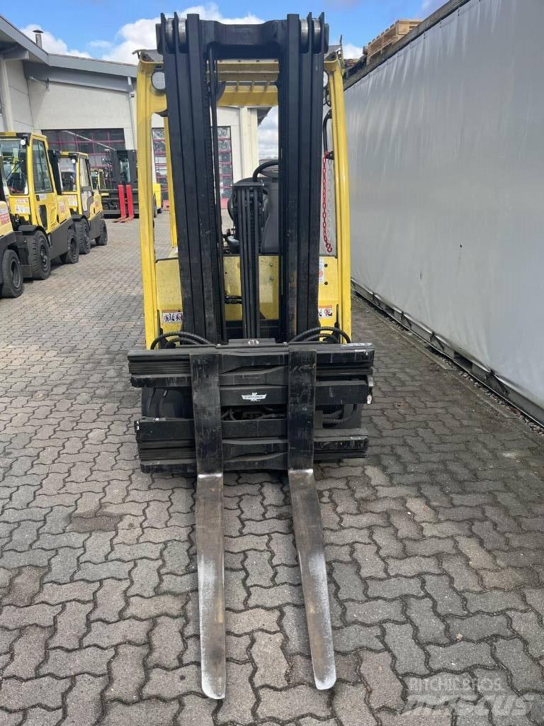 Hyster J2.5XN Електрически вилични кари-повдигачи