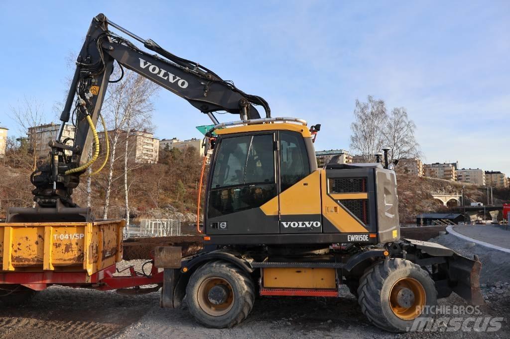 Volvo EWR 150 E Колесни екскаватори