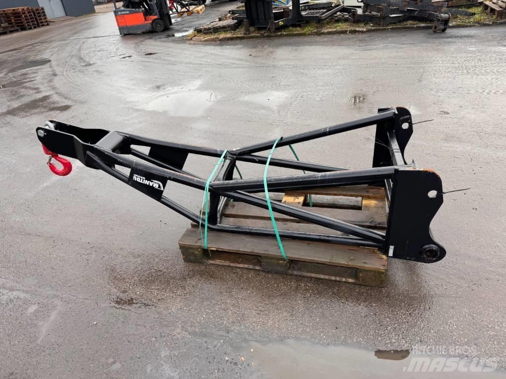 Manitou P2000 Подемници, лебедки и елеватори за материали
